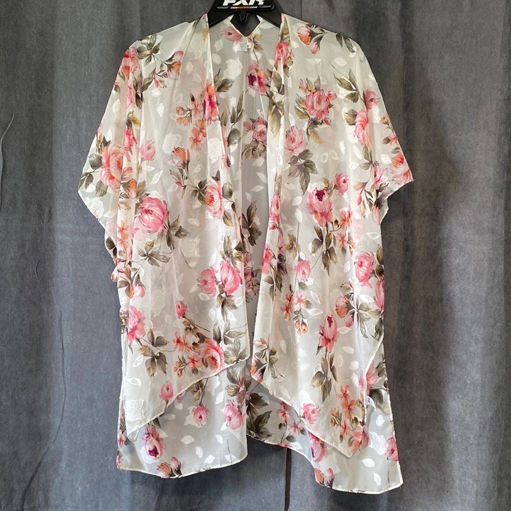 Floral Rose Sheer Kimono O/S
